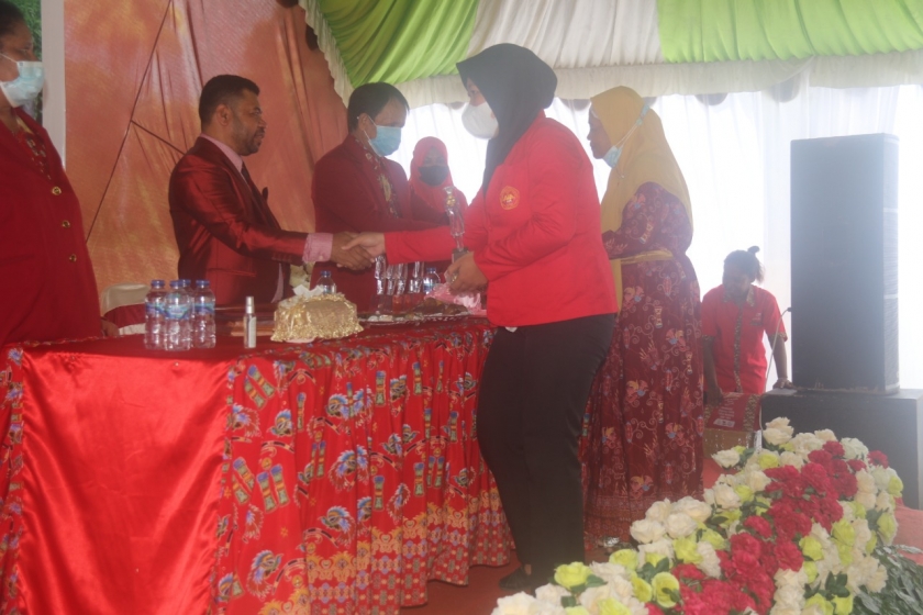 Prosesi Yudisium STIH Manokwari.