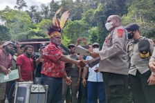 Kapolda Papua Irjen Mathius Fakhiri.