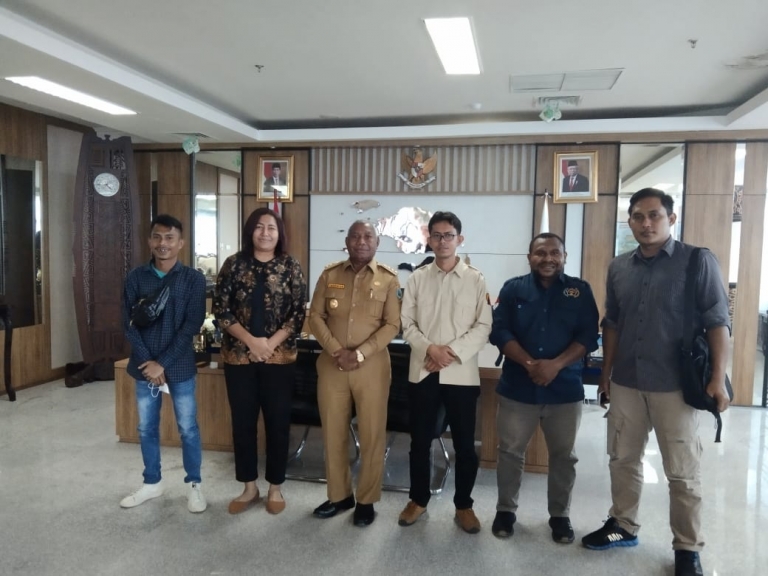 Pengurus PWI Papua Barat saat audensi bersama Gubernur Papua Barat,  Senin (31/1).