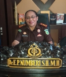 Kepala Kejari Biak Numfor, Dr. E. P. Numberi SH. MH.