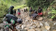 Jalan Trans Papua Wamena-Nduga Putus, Akses di 5 Desa Terhambat. [Foto: ist]