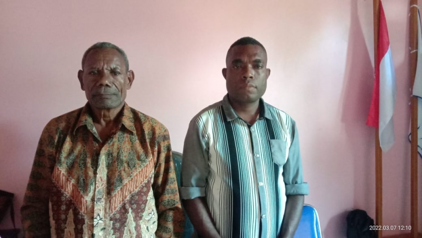 Marten Wersin bersama Agus Orocomna. [Foto: MW]