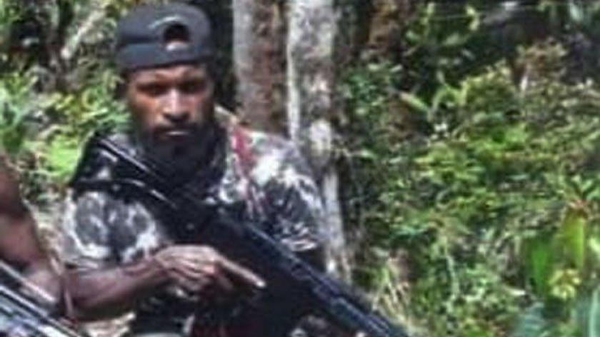 Pimpinan KKB Ndeotadi Toni Tabuni (24). [Foto: ist]