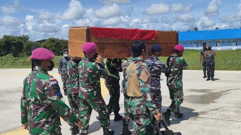 Jenazah Pratu Dwi Korban KKB Dipulangkan ke Lamongan Besok. [Foto: ist]