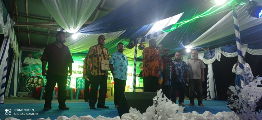 Wakil Bupati Raja Ampat Tutup Raker Suku Byak Papua Barat.